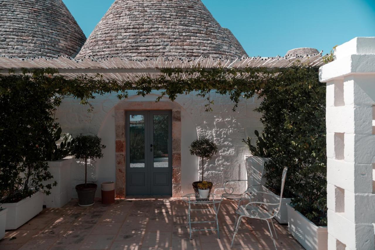 Nina Trulli Resort Selva Di Fasano Bagian luar foto